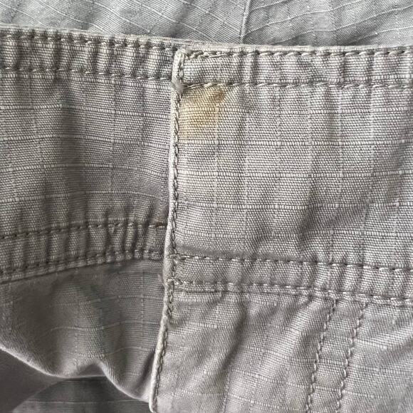 5 for $25| The North Face Cropped Hiking Activewear Gray Cotton Pants Size 4 - Picture 8 of 8